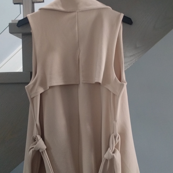 Beautiful cape by Seven Sisters ❤️ light - Picture 6 of 12